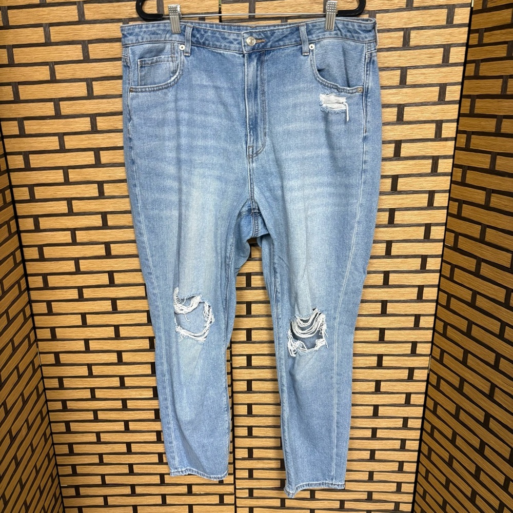 American Eagle Mom Jeans Size‎ 18